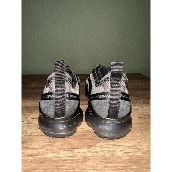Nike Air Vapormax 2019 Ghost Black Sneakers AJ2616-001 Size 8 Women's - Picture 4 of 9